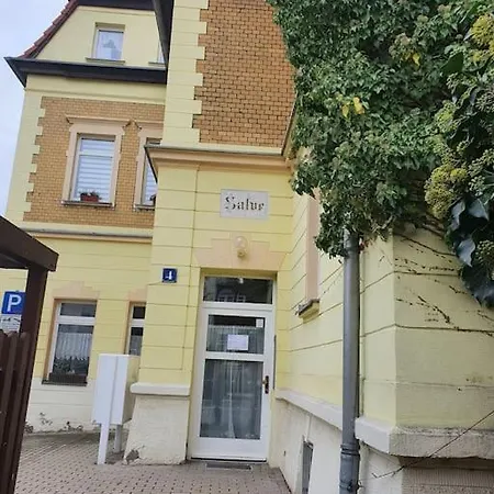 Ferienwohnung Direkt Am Kurpark Mit Gradierwerk Solestadt Bad Dürrenberg Zewnętrze zdjęcie